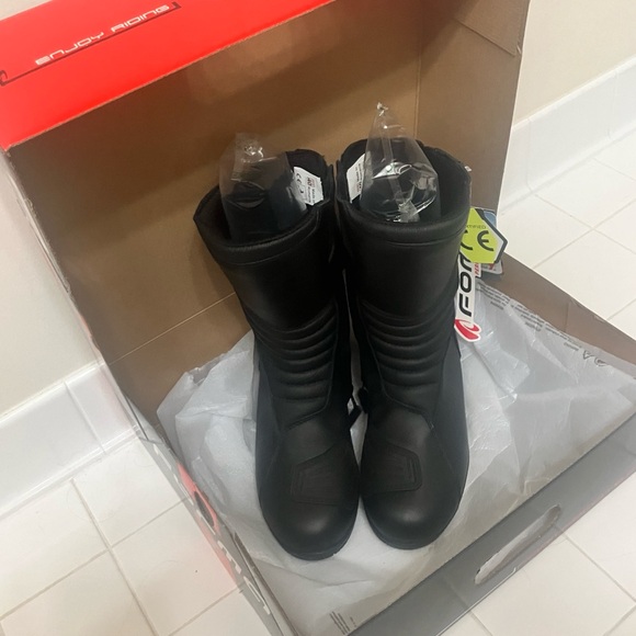 Forma Rose HDry Ladies Motorcycle Boots - Picture 3 of 11